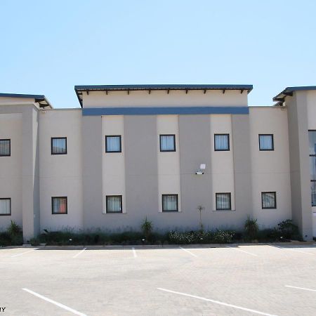 King'S Palace Hotel Rustenburg Extérieur photo