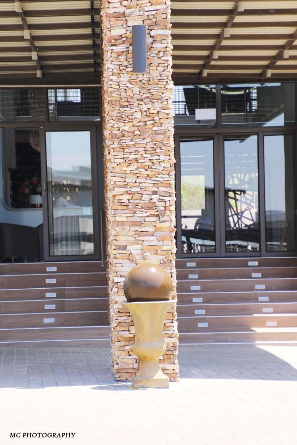 King'S Palace Hotel Rustenburg Extérieur photo