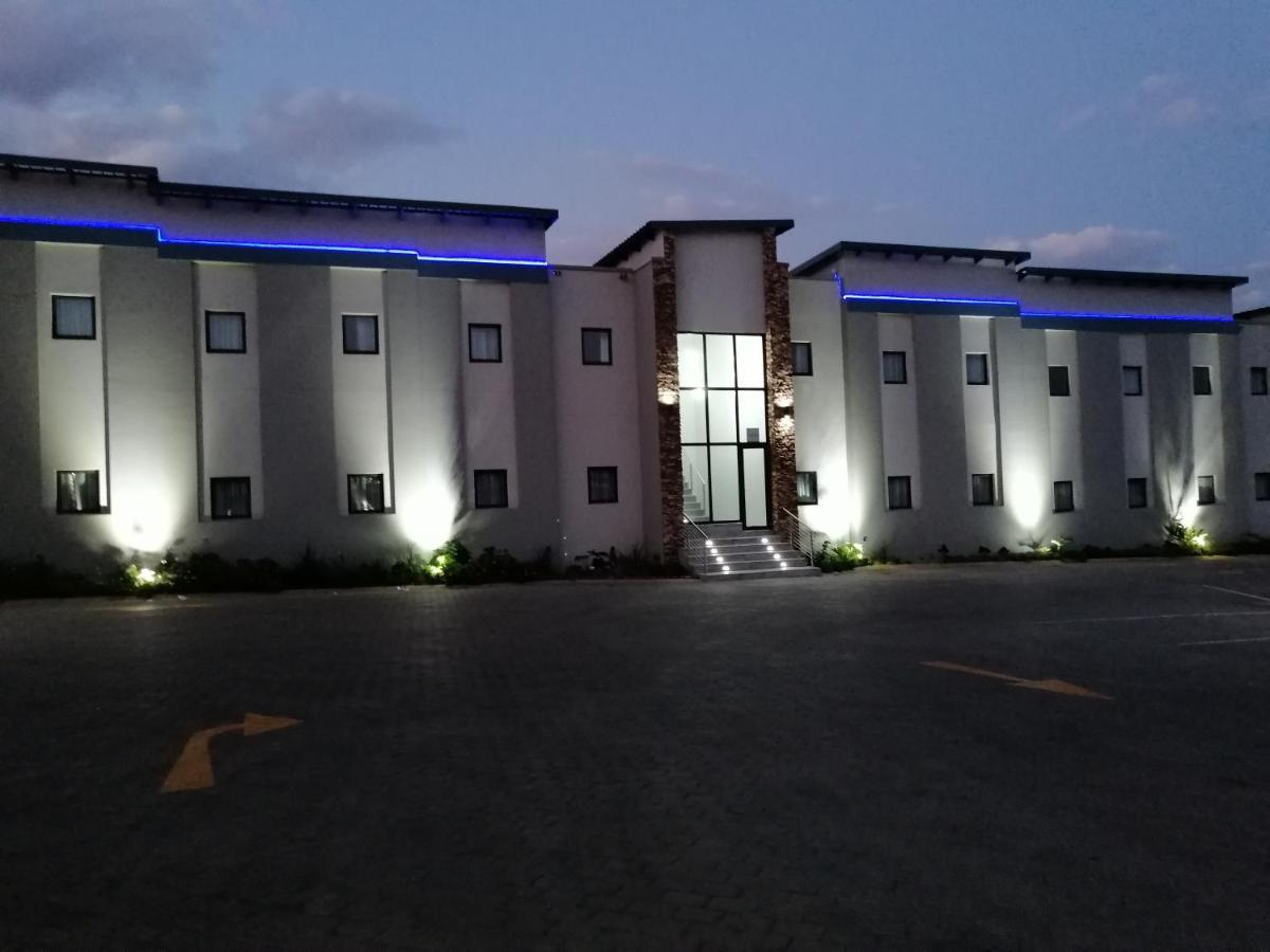 King'S Palace Hotel Rustenburg Extérieur photo