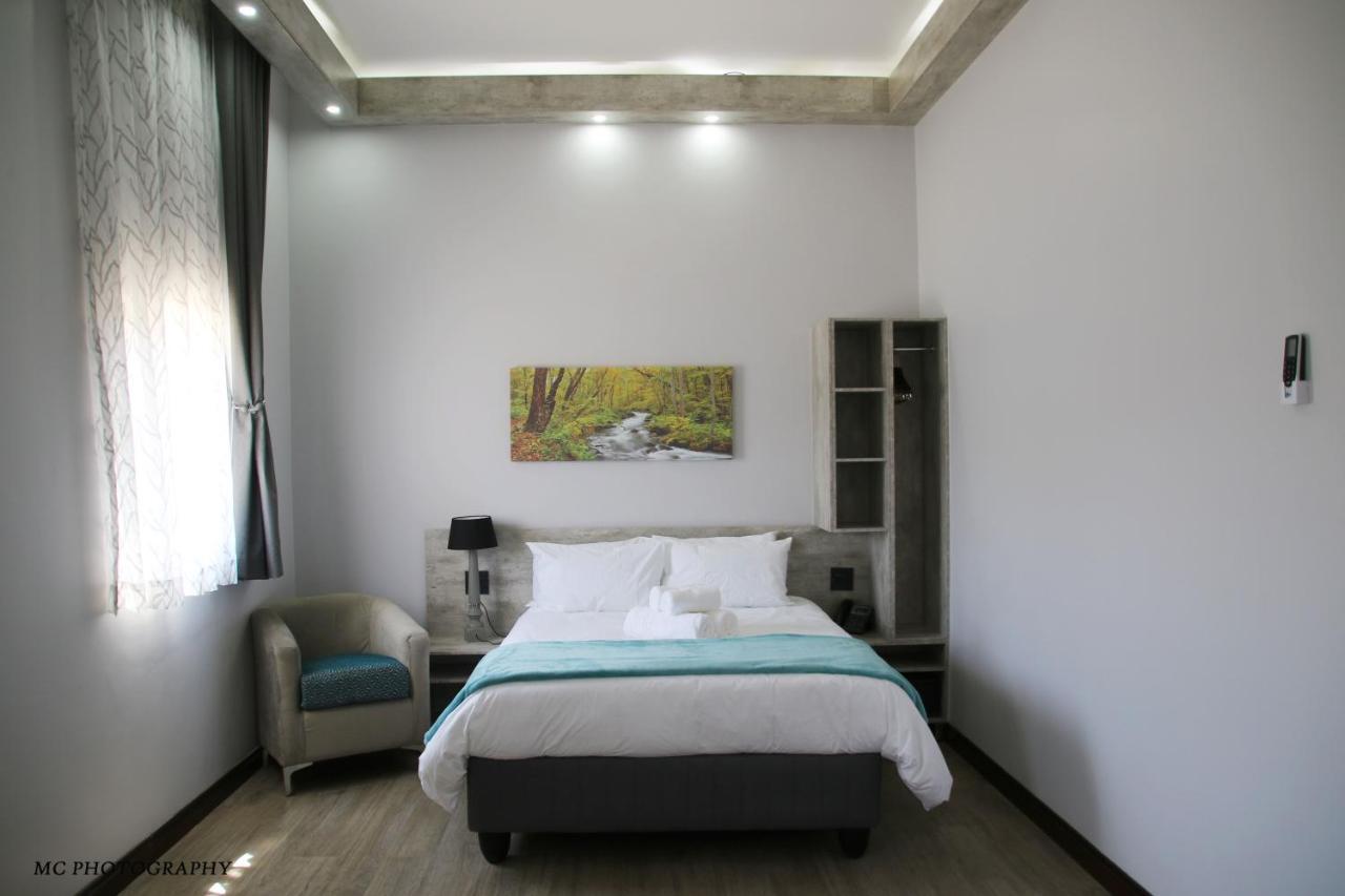 King'S Palace Hotel Rustenburg Extérieur photo