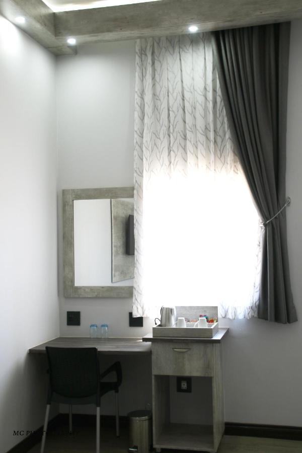 King'S Palace Hotel Rustenburg Extérieur photo